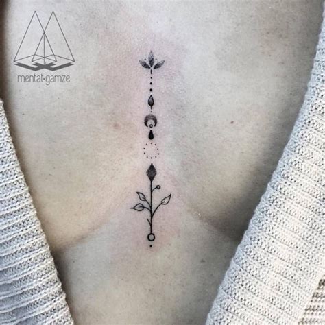 tatuajes en los senos|13 tatuajes underboob que te inspirarán a tatuarte ahora mismo